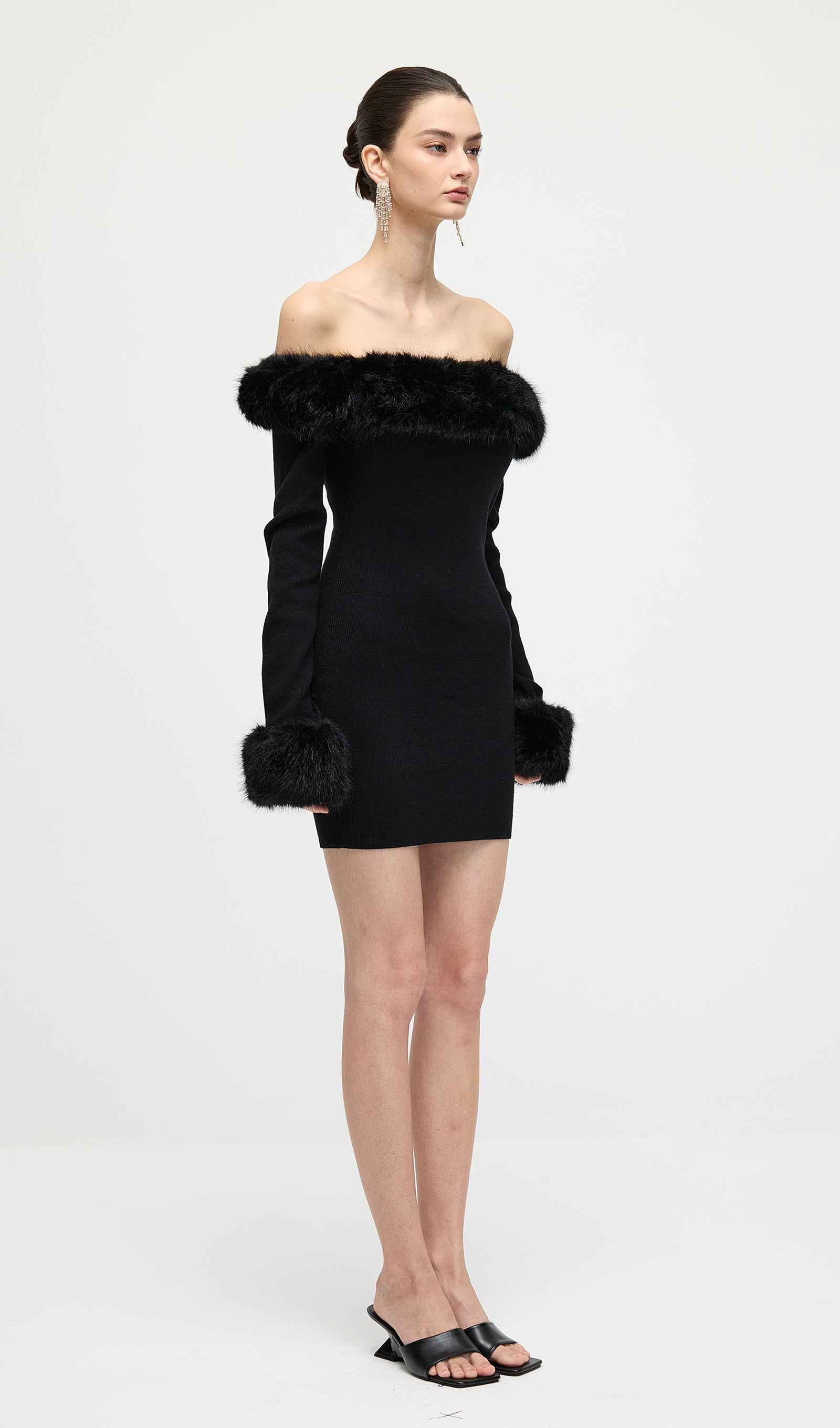 Vestido Mini Negro Off The Shoulder