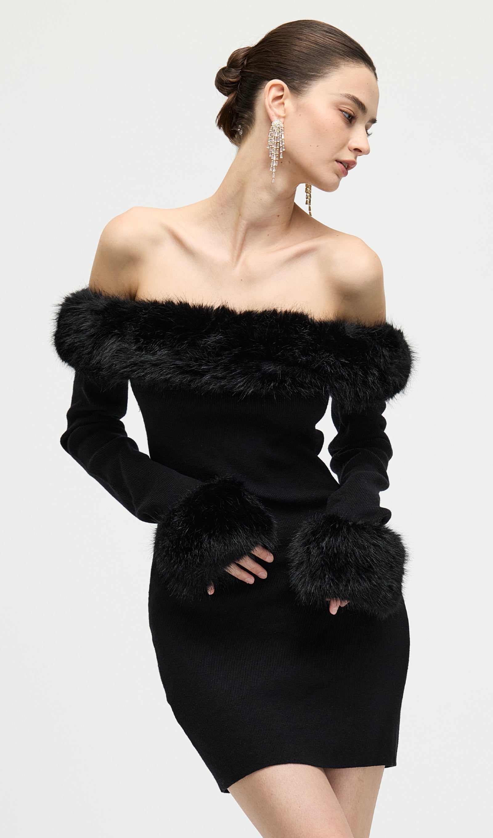 Vestido Mini Negro Off The Shoulder